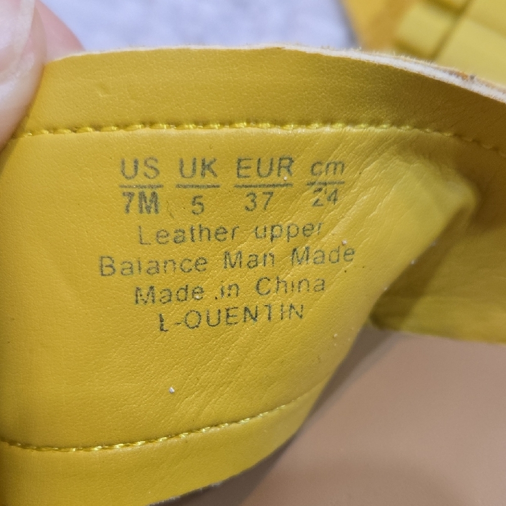 Franco Sarto Yellow Slide Sandals with Crossover Straps Sz 7 - Picture 4 of 5